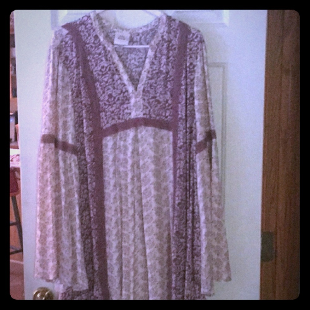 Knox Rose Flowy Dress